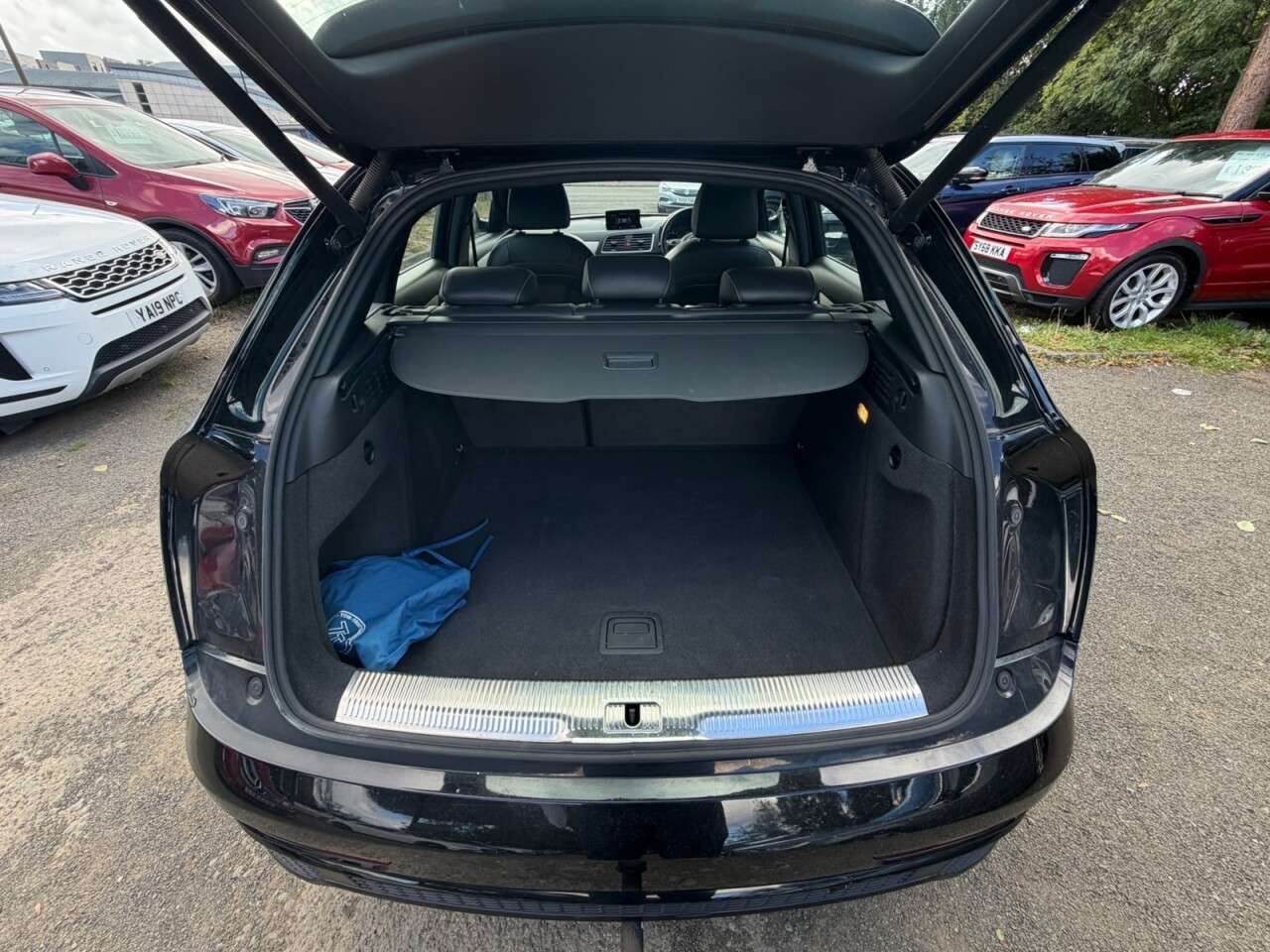 2018 AUDI Q3 2018 AUDI Q3