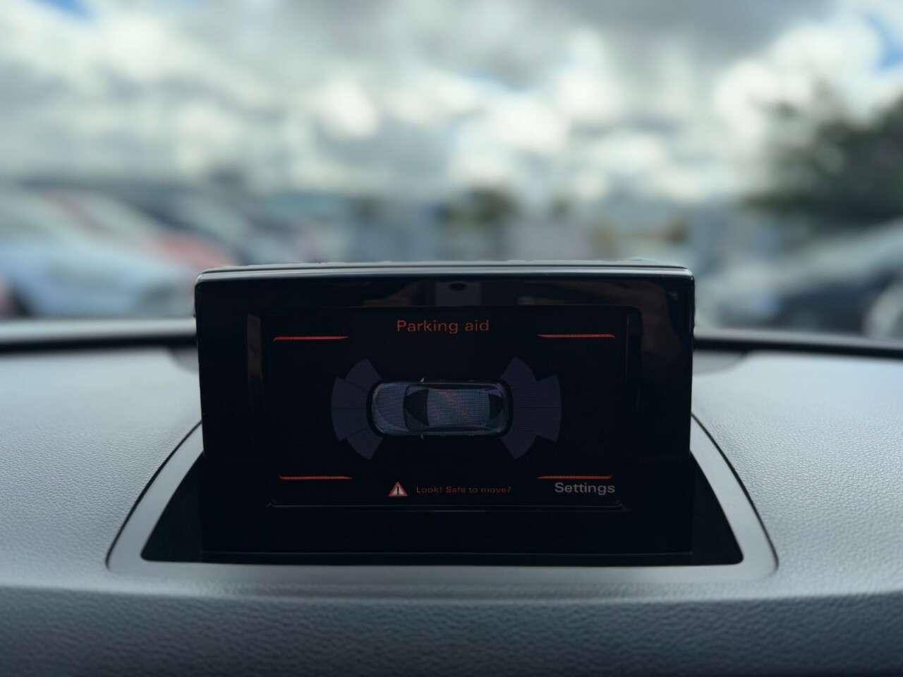 2018 AUDI Q3 2018 AUDI Q3