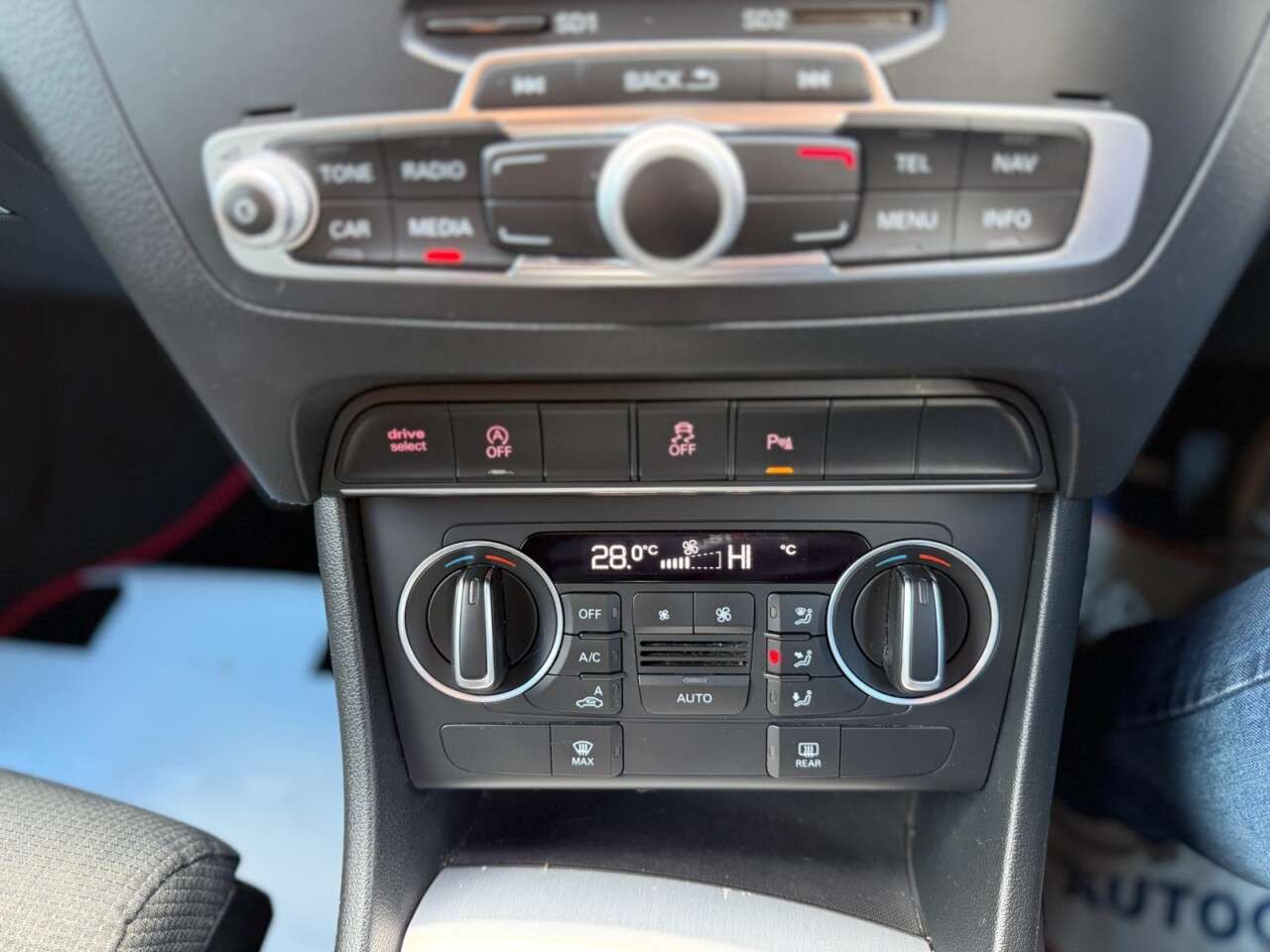 2018 AUDI Q3 2018 AUDI Q3