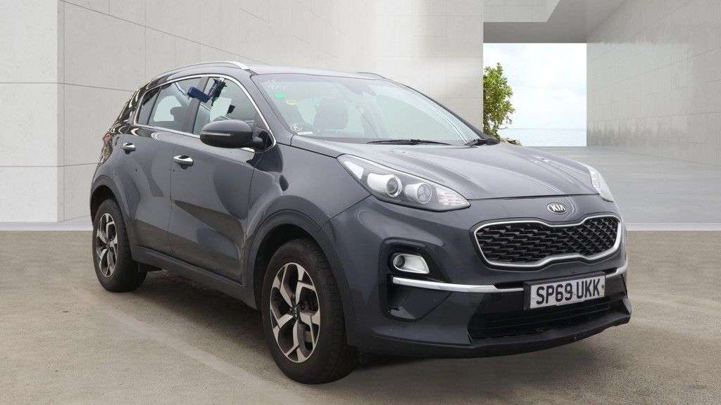 A 2019 KIA SPORTAGE 1.6 GDi 2 SUV 5dr Petrol Manual Euro 6 (s/s) (130 bhp) A 2019 KIA SPORTAGE 1.6 GDi 2 SUV 5dr Petrol Manual Euro 6 (s/s) (130 bhp)