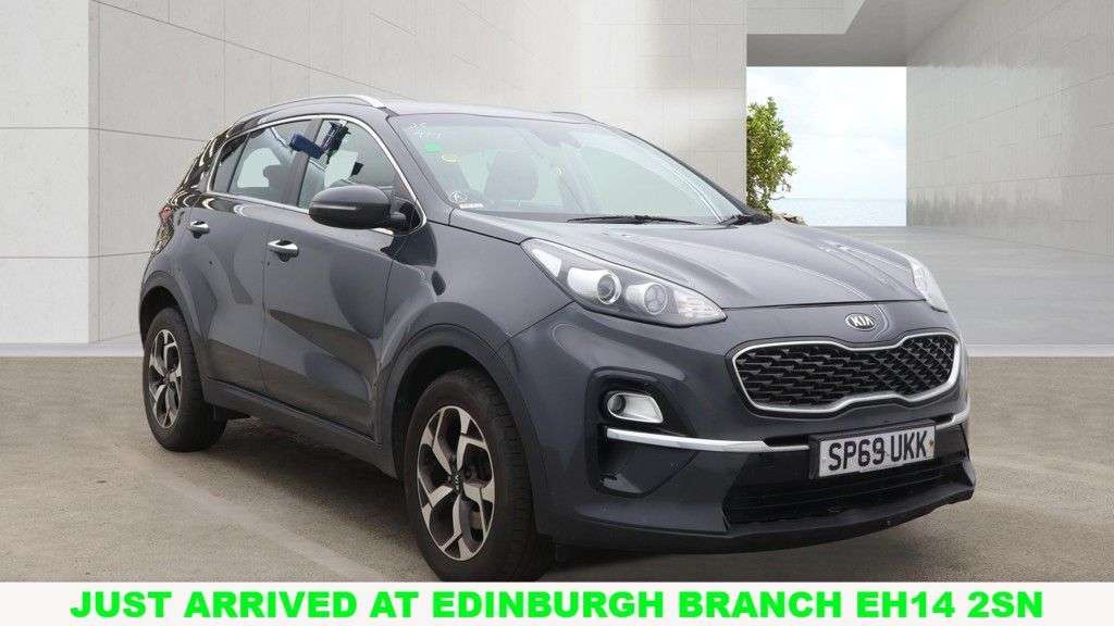 A 2019 KIA SPORTAGE 1.6 GDi 2 SUV 5dr Petrol Manual Euro 6 (s/s) (130 bhp) A 2019 KIA SPORTAGE 1.6 GDi 2 SUV 5dr Petrol Manual Euro 6 (s/s) (130 bhp)