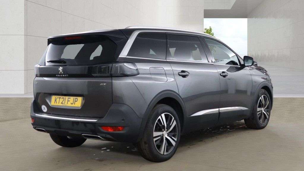 2021 PEUGEOT 5008 2021 PEUGEOT 5008