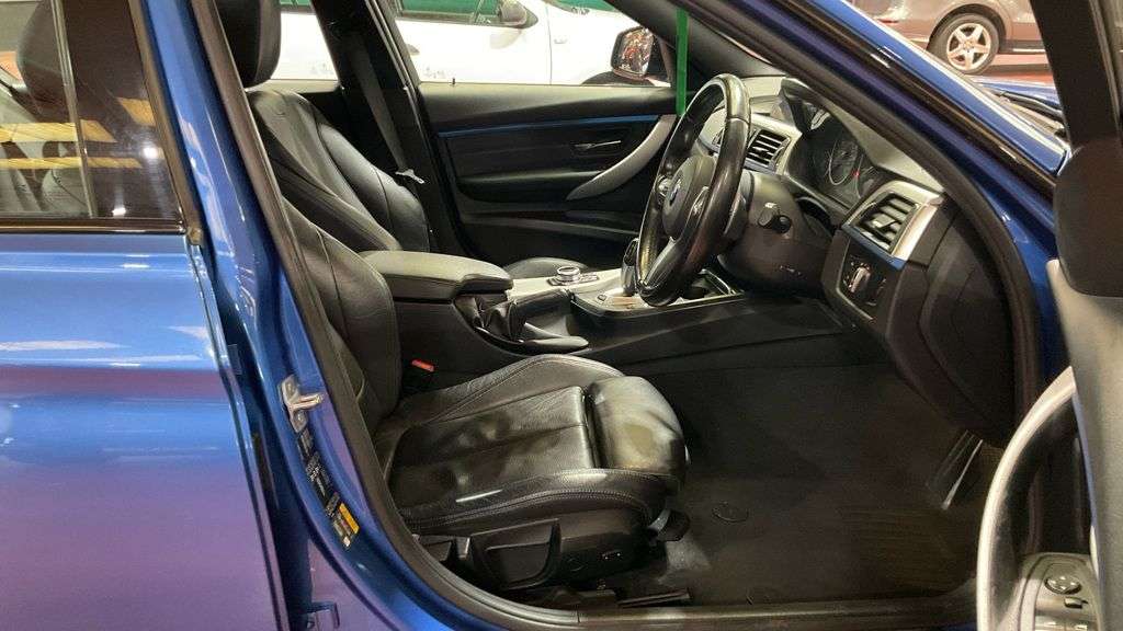 2018 BMW 3 SERIES 2018 BMW 3 SERIES