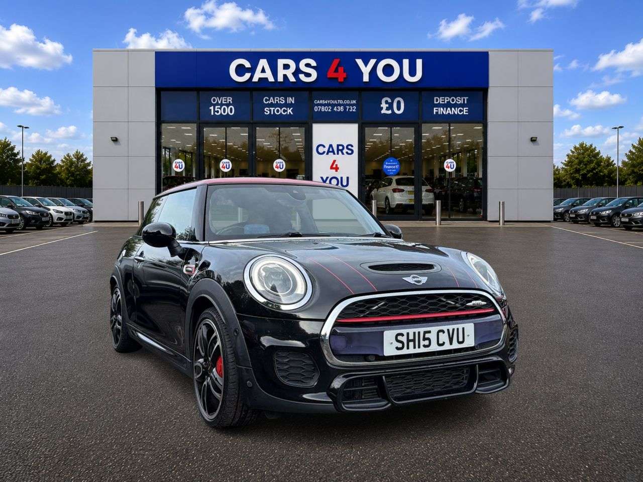 A 2015 MINI MINI JOHN COOPER WORKS A 2015 MINI MINI JOHN COOPER WORKS
