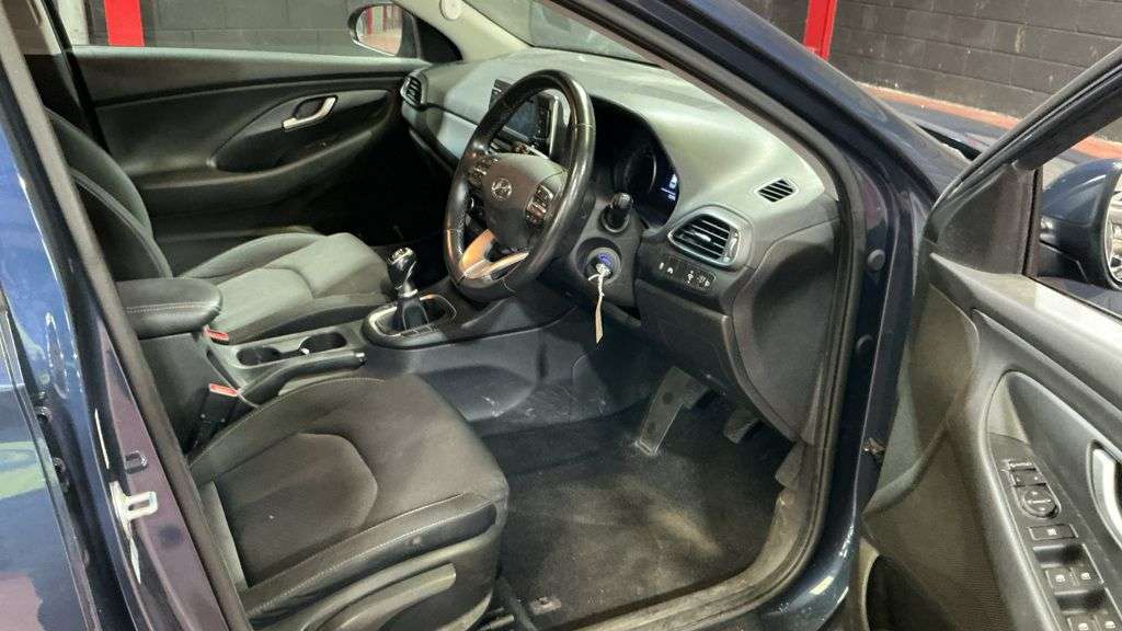 2018 HYUNDAI I30 2018 HYUNDAI I30