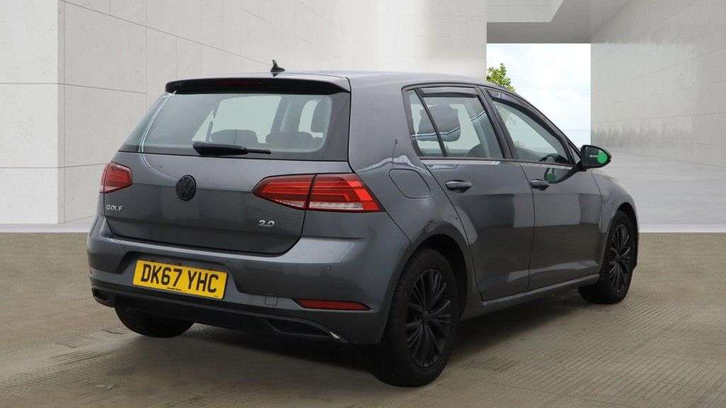 2017 VOLKSWAGEN GOLF 2017 VOLKSWAGEN GOLF