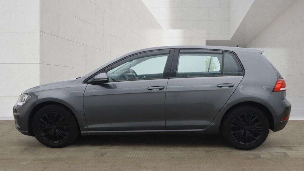 2017 VOLKSWAGEN GOLF 2017 VOLKSWAGEN GOLF