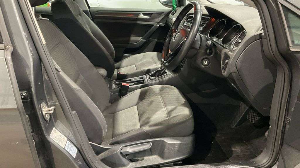 2017 VOLKSWAGEN GOLF 2017 VOLKSWAGEN GOLF