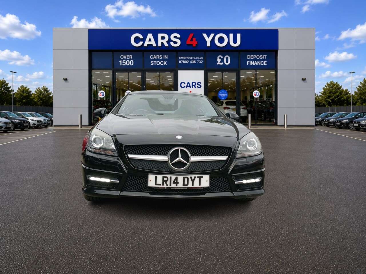 A 2014 MERCEDES-BENZ SLK 2.1 SLK250 CDI AMG Sport Convertible 2dr Diesel G-Tronic+ Euro 5 (s/s) (204 A 2014 MERCEDES-BENZ SLK 2.1 SLK250 CDI AMG Sport Convertible 2dr Diesel G-Tronic+ Euro 5 (s/s) (204