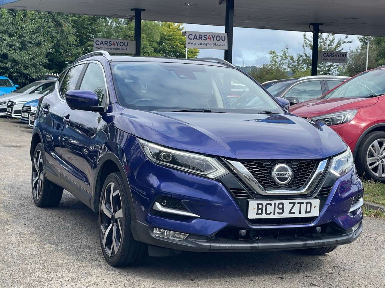 A 2019 NISSAN QASHQAI 1.3 DIG-T Tekna SUV 5dr Petrol Manual Euro 6 (s/s) (140 ps) A 2019 NISSAN QASHQAI 1.3 DIG-T Tekna SUV 5dr Petrol Manual Euro 6 (s/s) (140 ps)