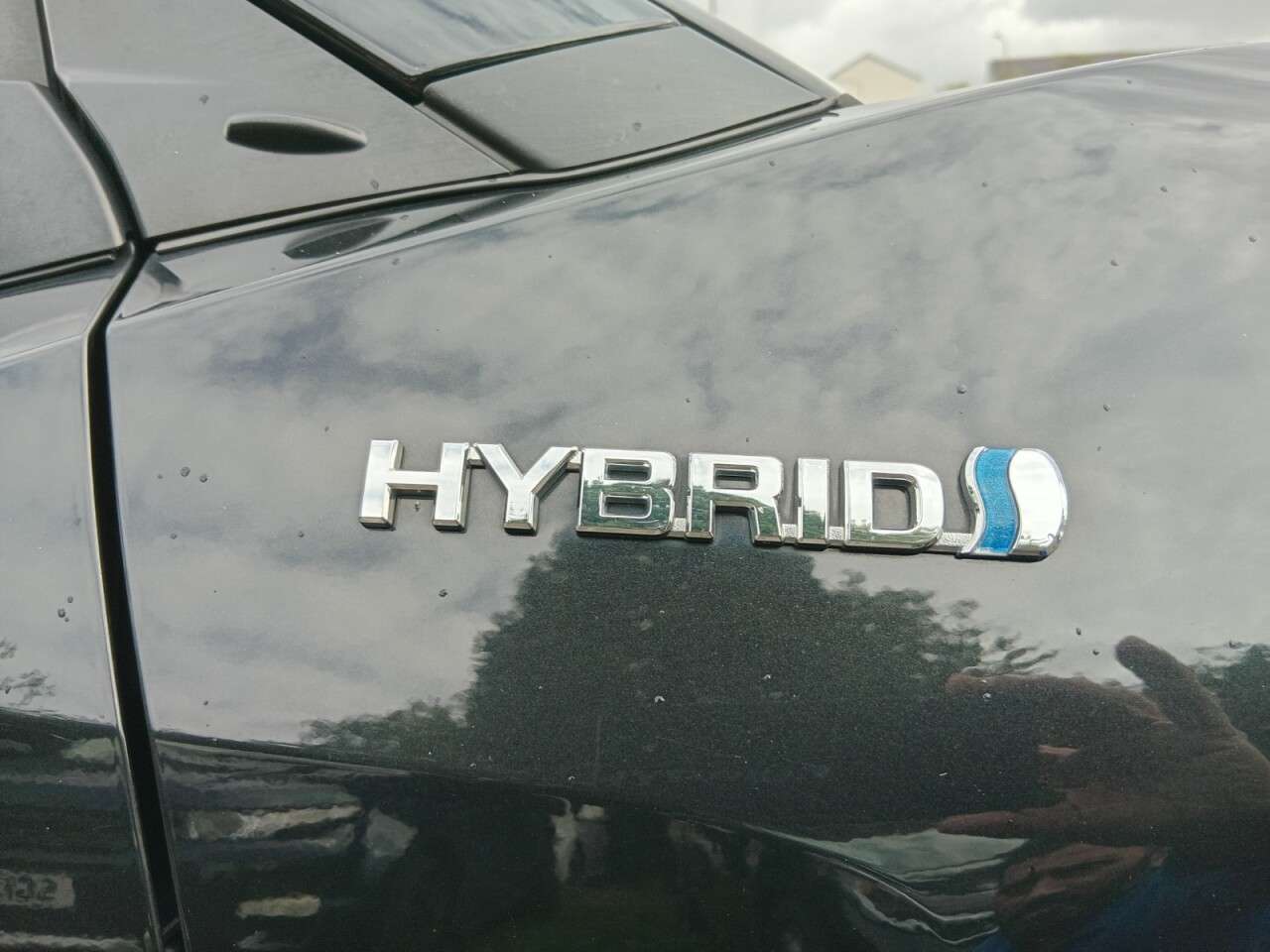 A 2016 TOYOTA C-HR 1.8 VVT-h Excel SUV 5dr Petrol Hybrid CVT Euro 6 (s/s) (122 ps) A 2016 TOYOTA C-HR 1.8 VVT-h Excel SUV 5dr Petrol Hybrid CVT Euro 6 (s/s) (122 ps)