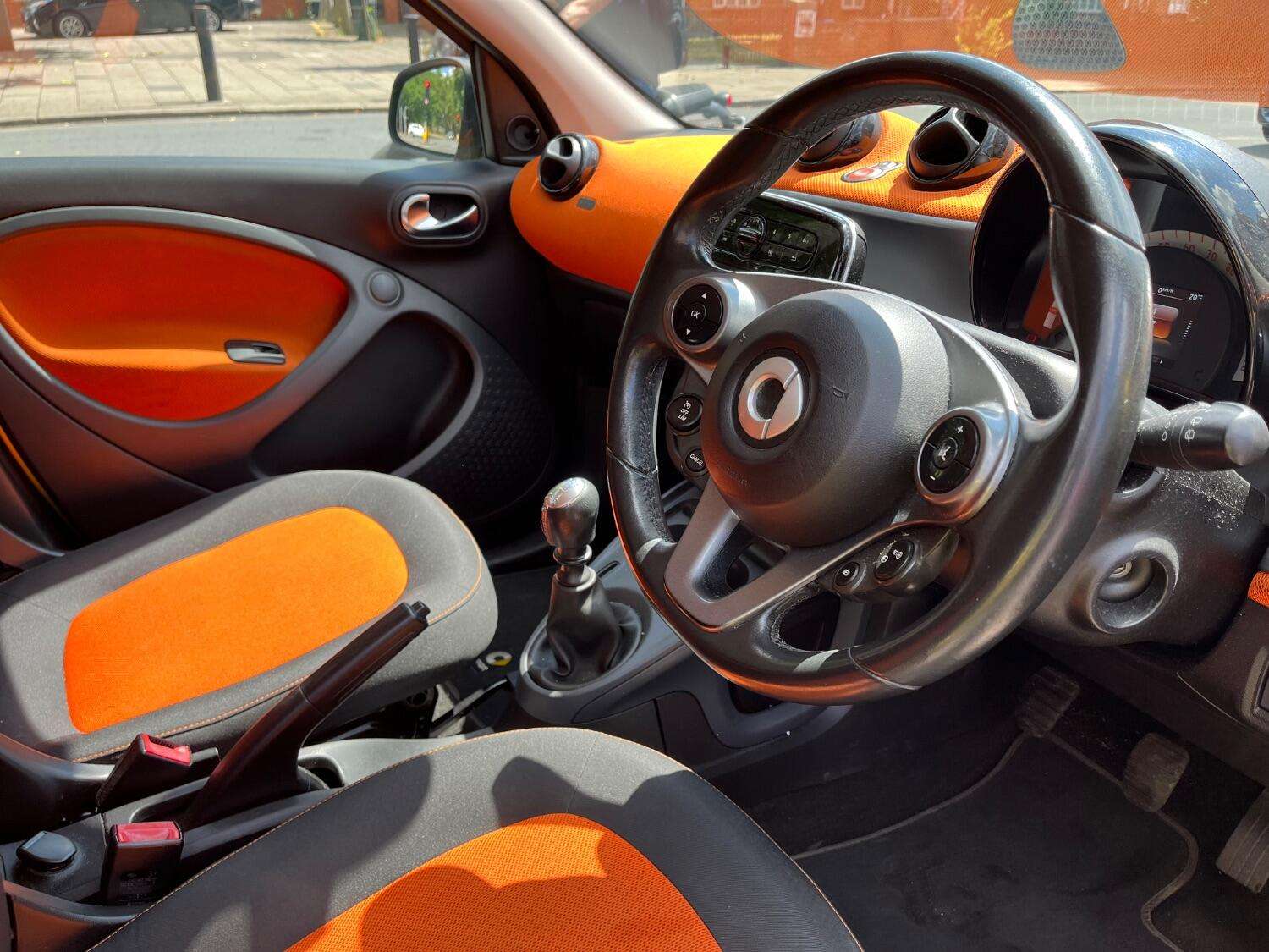 2015 SMART FORFOUR 2015 SMART FORFOUR