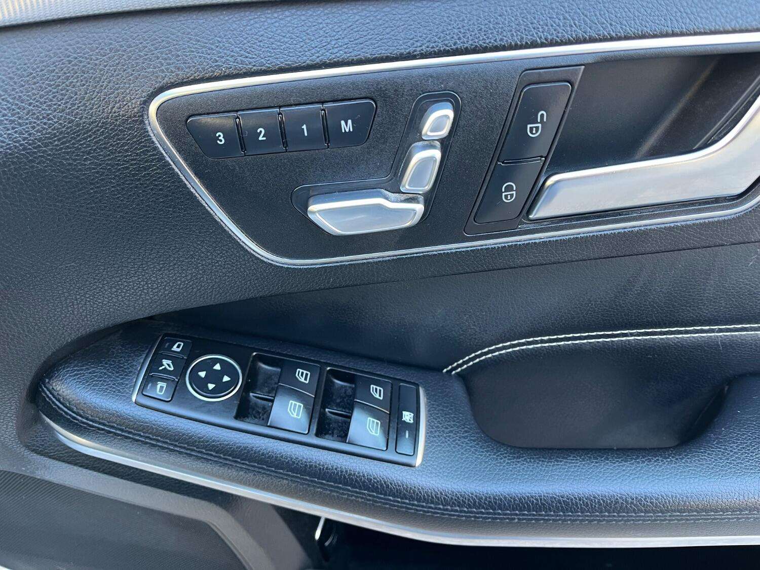 2016 MERCEDES-BENZ E CLASS 2016 MERCEDES-BENZ E CLASS