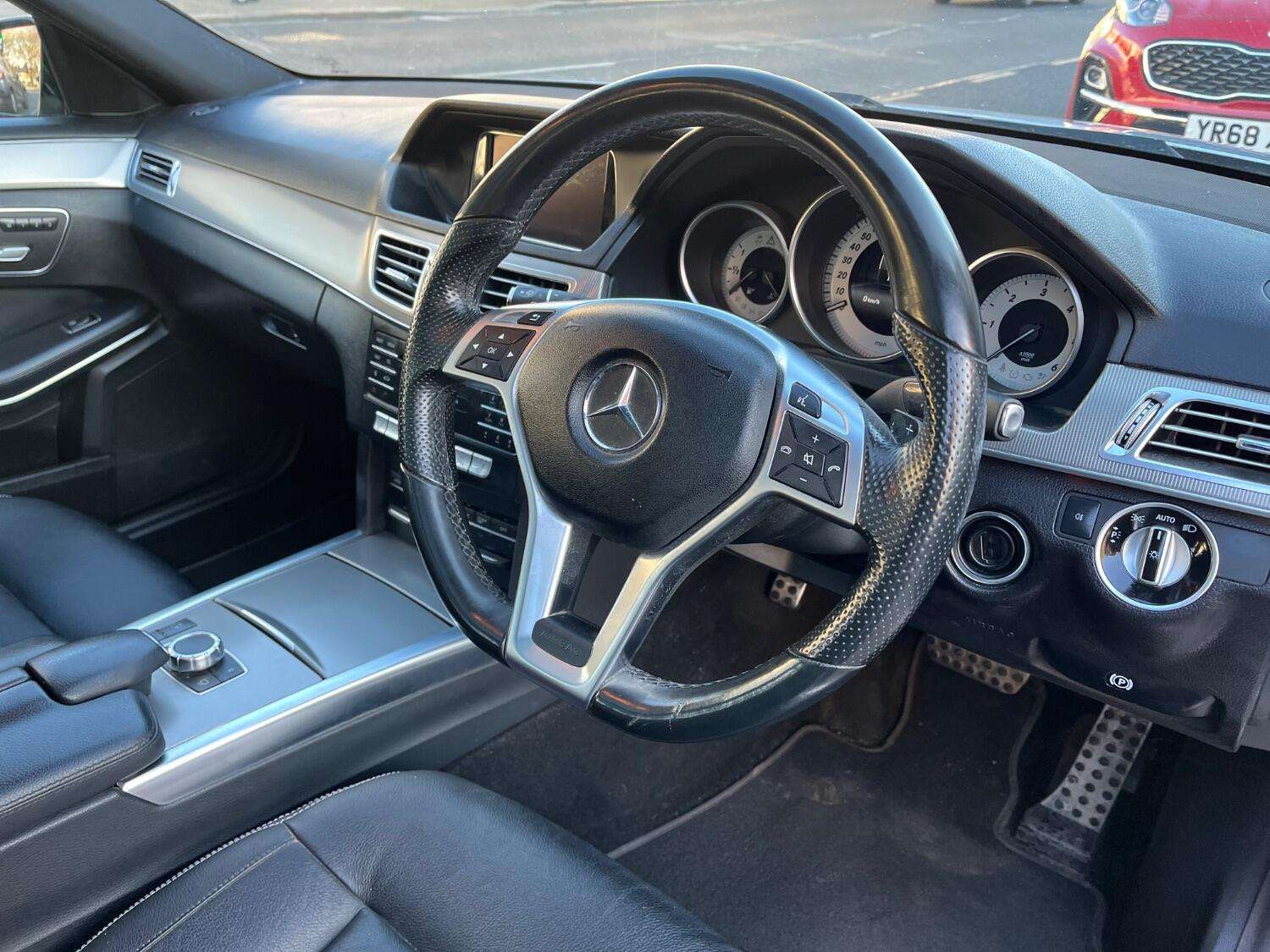 2016 MERCEDES-BENZ E CLASS 2016 MERCEDES-BENZ E CLASS