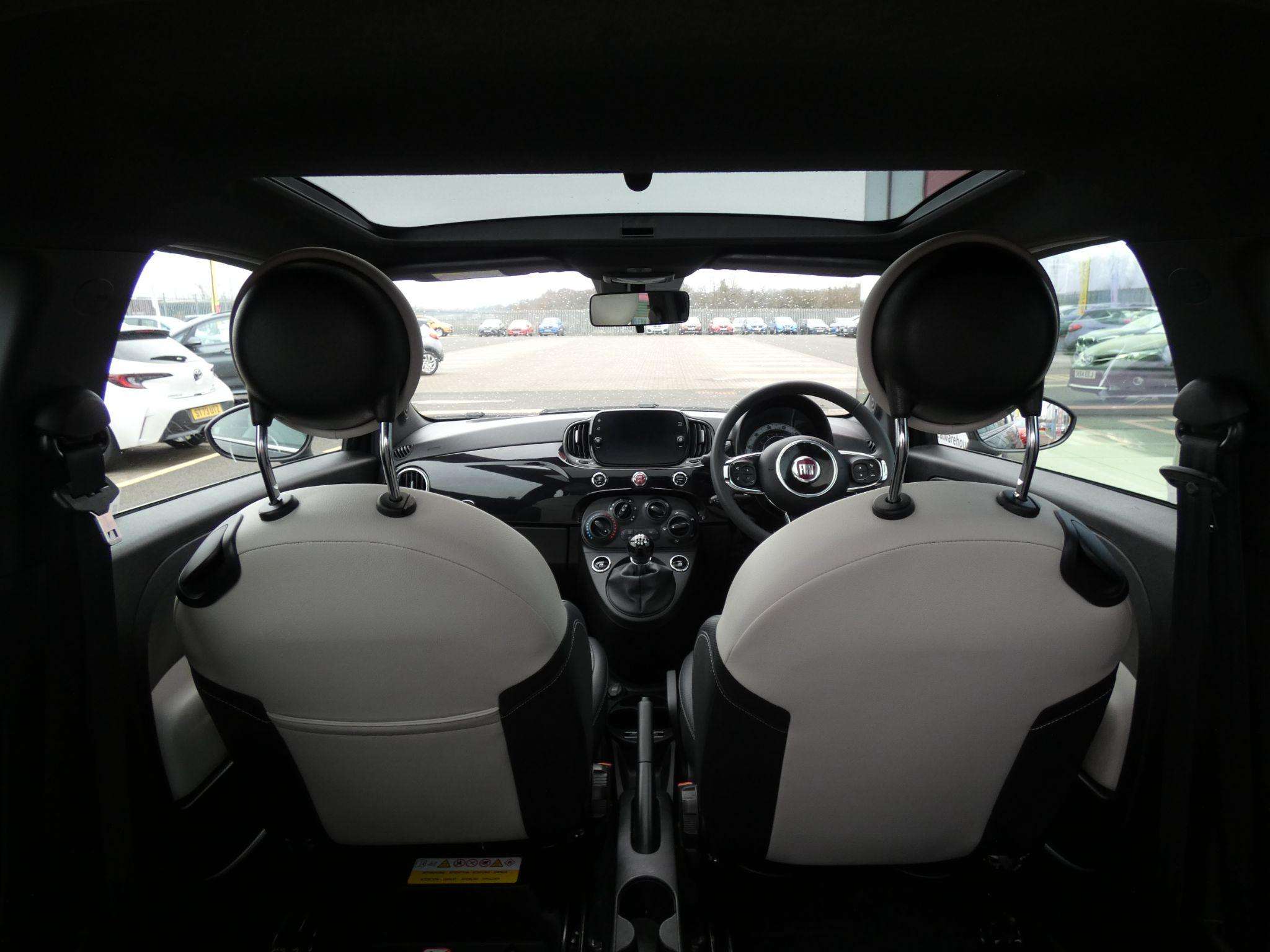 2021 FIAT 500 2021 FIAT 500