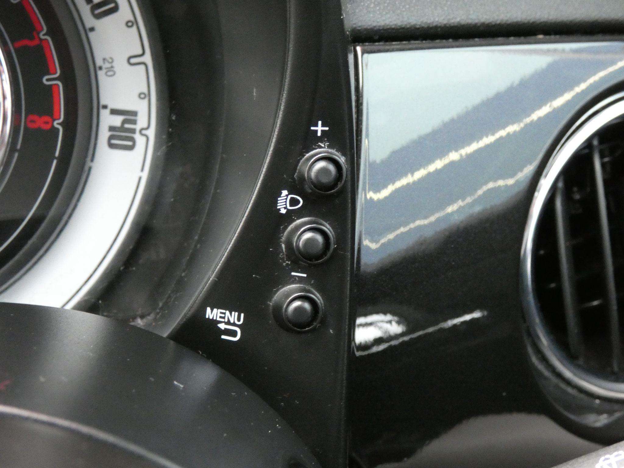 2021 FIAT 500 2021 FIAT 500