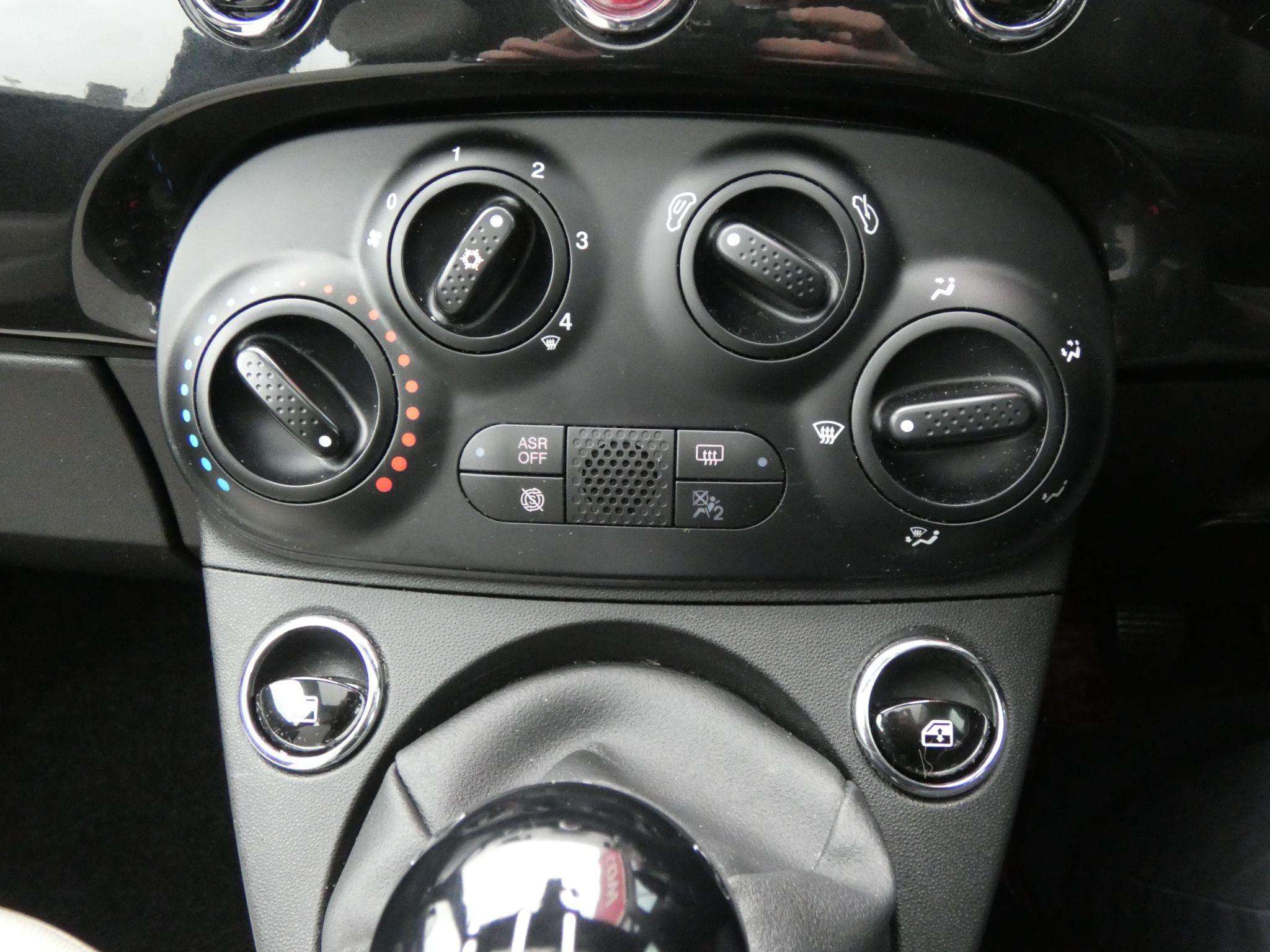 2021 FIAT 500 2021 FIAT 500