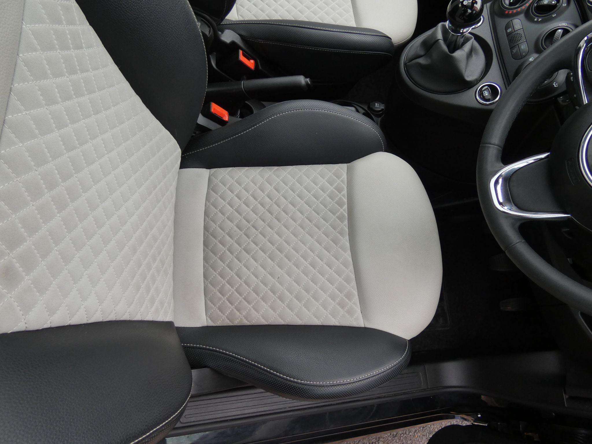 2021 FIAT 500 2021 FIAT 500