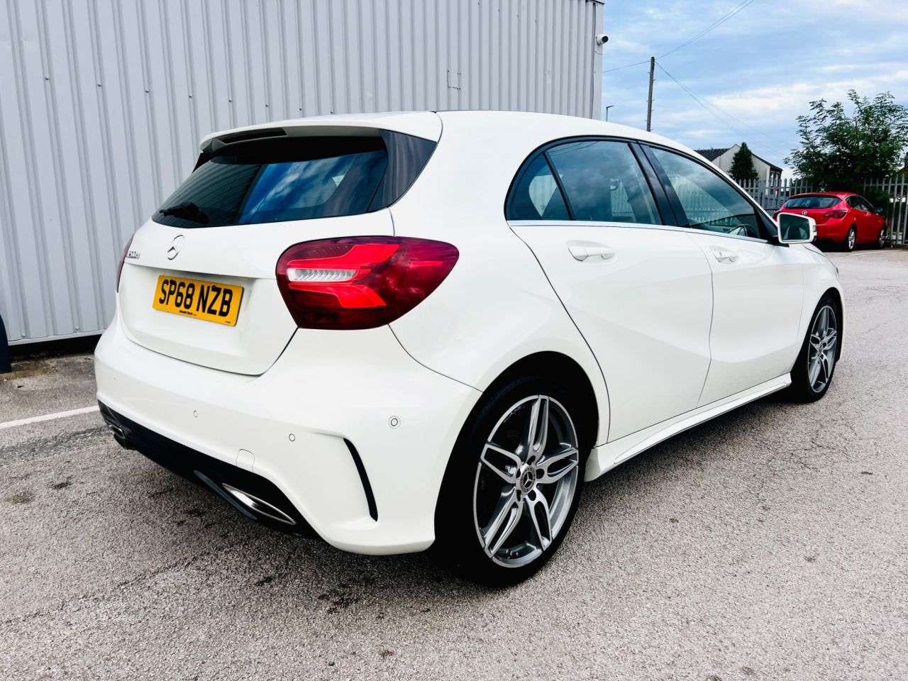 A 2018 MERCEDES A-CLASS A 200 D AMG LINE PREMIUM A 2018 MERCEDES A-CLASS A 200 D AMG LINE PREMIUM