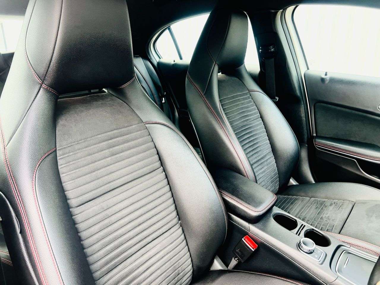 2018 MERCEDES A-CLASS 2018 MERCEDES A-CLASS