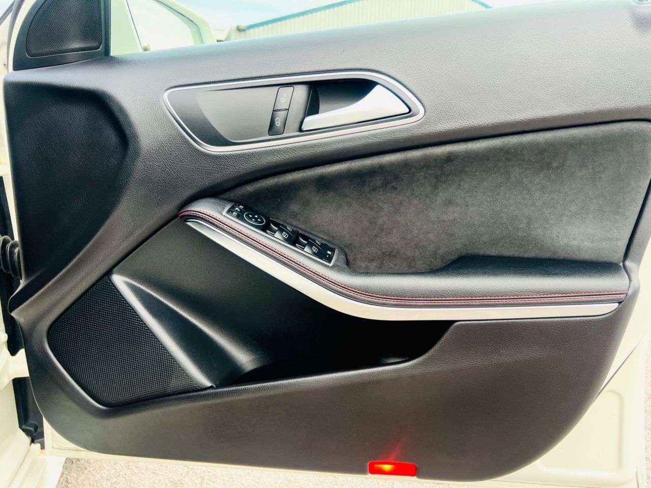2018 MERCEDES A-CLASS 2018 MERCEDES A-CLASS