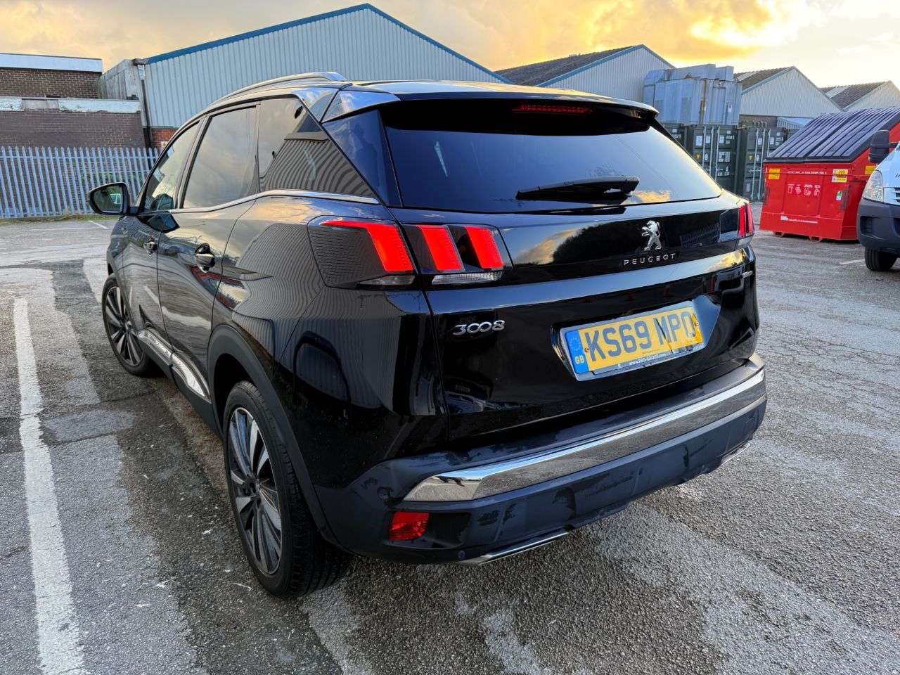 2019 PEUGEOT 3008 2019 PEUGEOT 3008