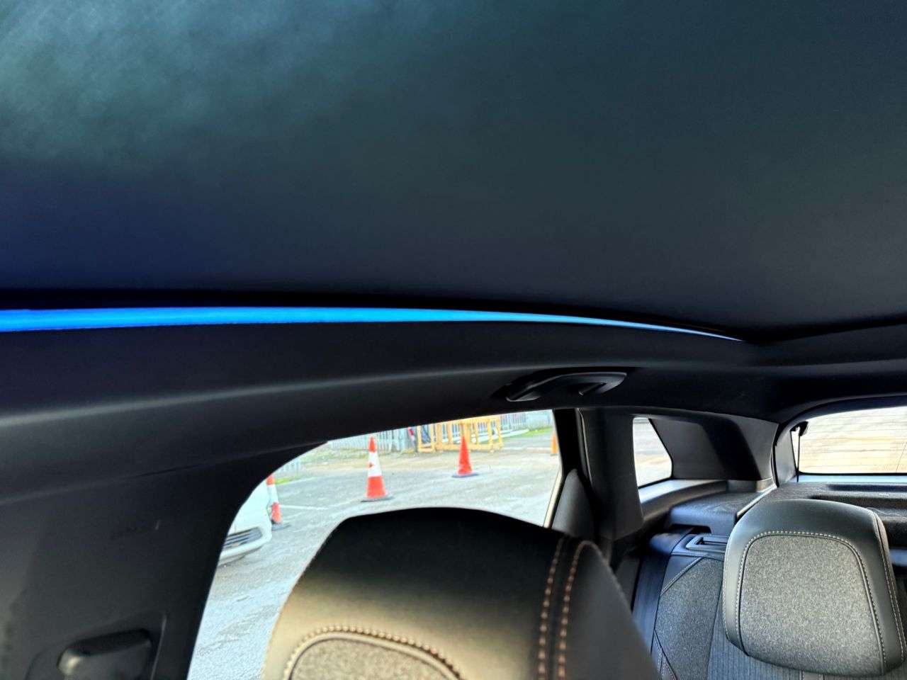 2019 PEUGEOT 3008 2019 PEUGEOT 3008