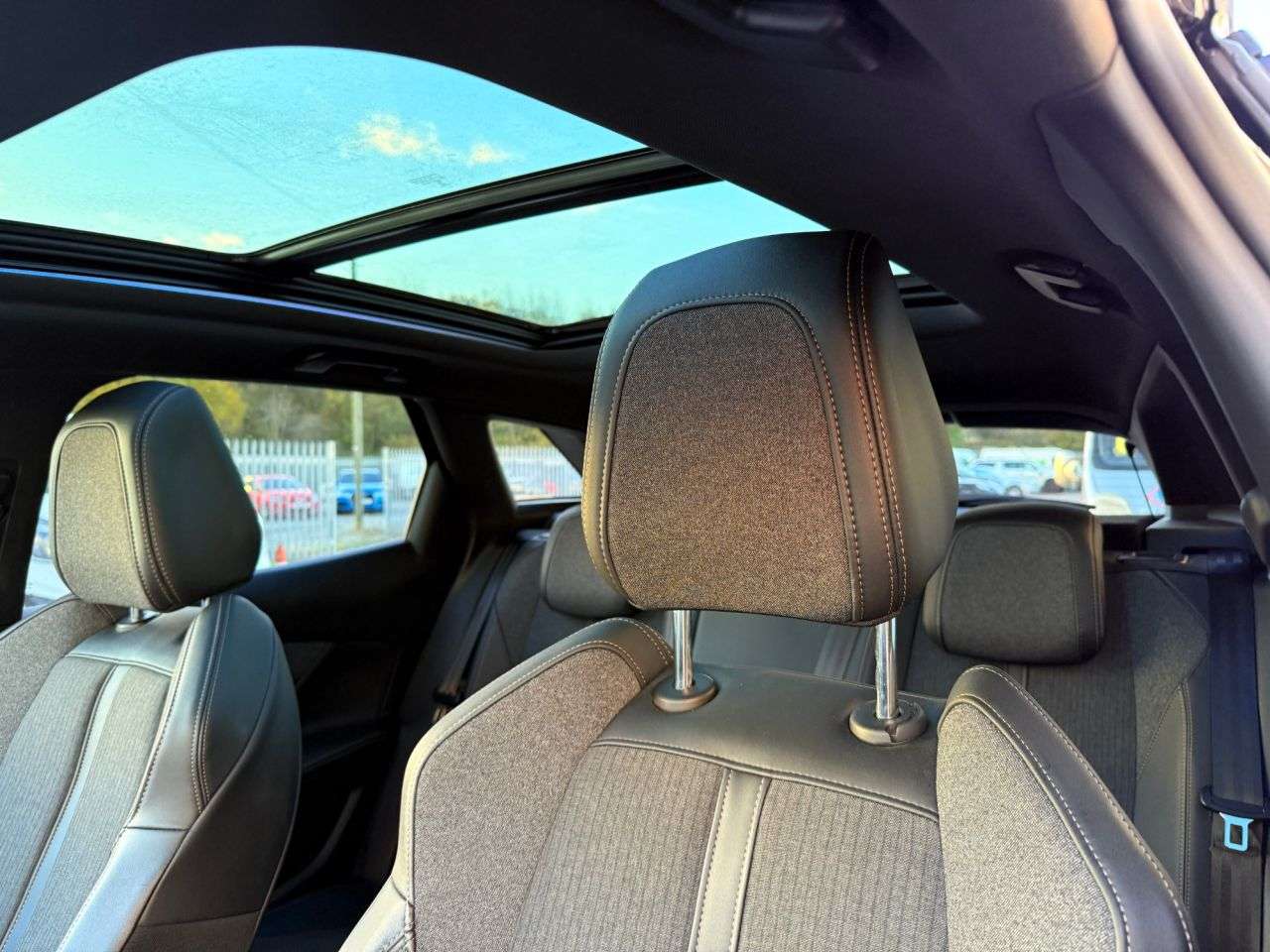 2019 PEUGEOT 3008 2019 PEUGEOT 3008