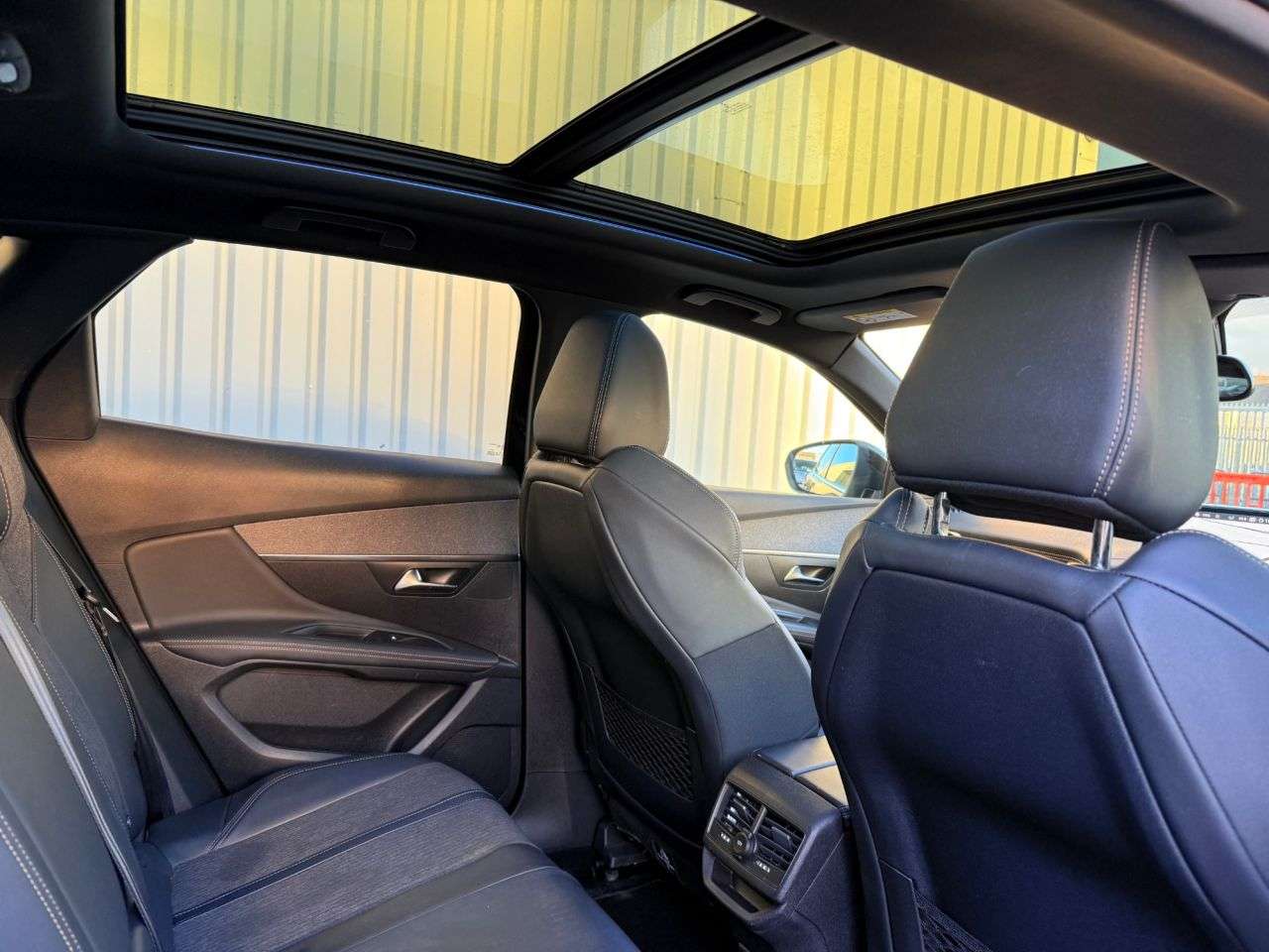 2019 PEUGEOT 3008 2019 PEUGEOT 3008