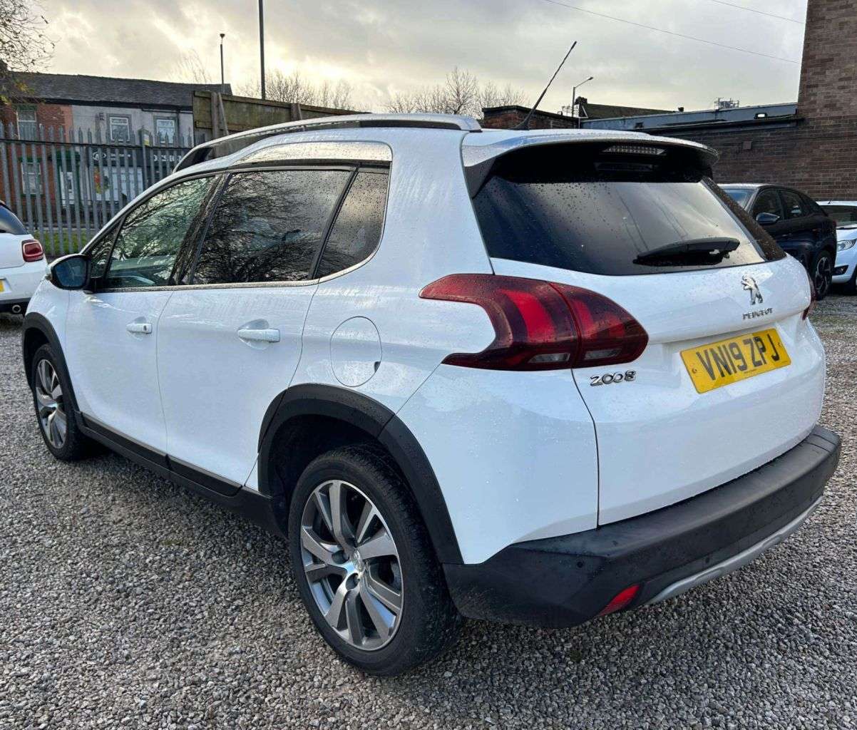 2019 PEUGEOT 2008 2019 PEUGEOT 2008