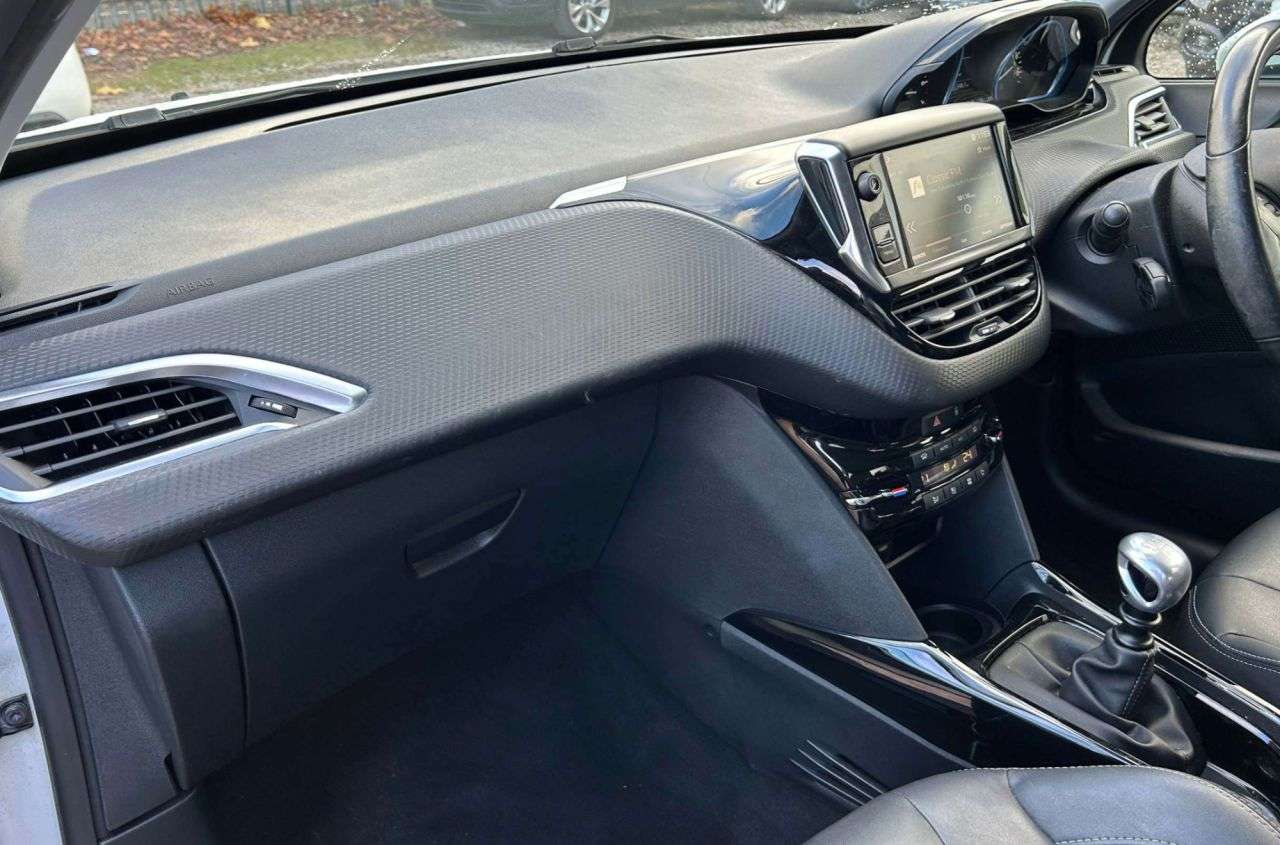 2019 PEUGEOT 2008 2019 PEUGEOT 2008