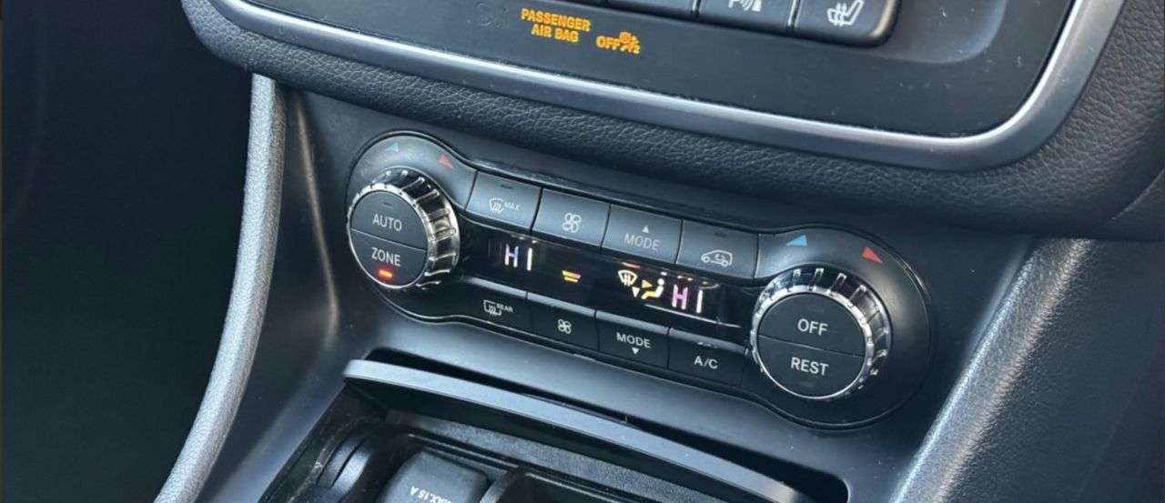 2016 MERCEDES-BENZ GLA 2016 MERCEDES-BENZ GLA