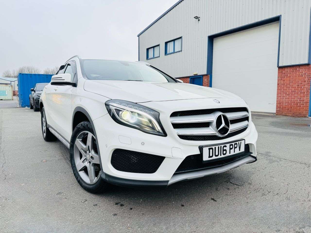 A 2016 MERCEDES-BENZ GLA 2.1 GLA200d AMG Line (Premium) SUV 5dr Diesel 7G-DCT Euro 6 (s/s) (136 ps) A 2016 MERCEDES-BENZ GLA 2.1 GLA200d AMG Line (Premium) SUV 5dr Diesel 7G-DCT Euro 6 (s/s) (136 ps)