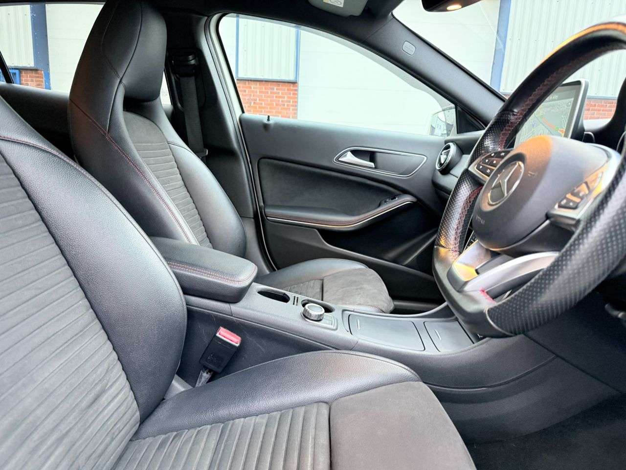 2016 MERCEDES-BENZ GLA 2016 MERCEDES-BENZ GLA