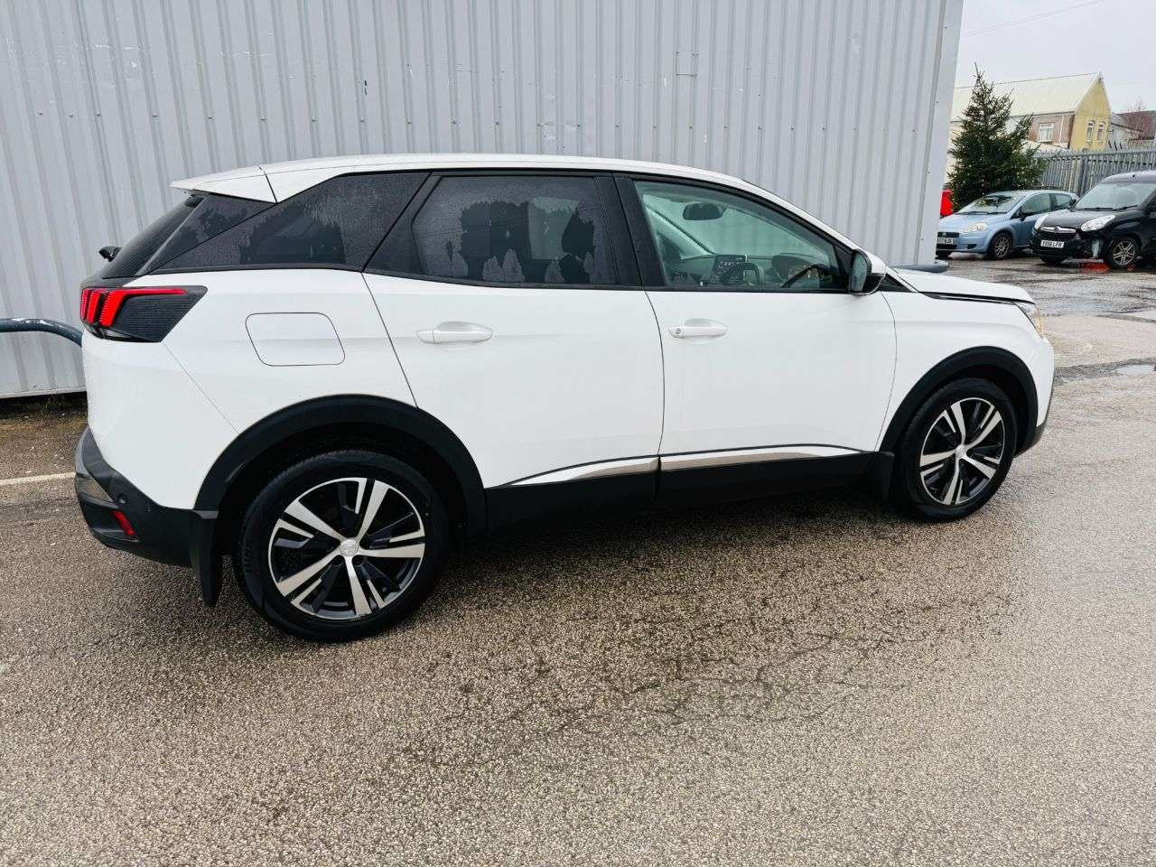 2018 PEUGEOT 3008 2018 PEUGEOT 3008