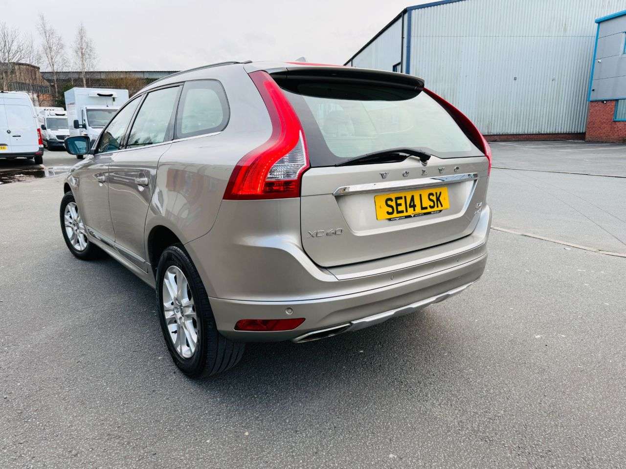 2014 VOLVO XC60 2014 VOLVO XC60