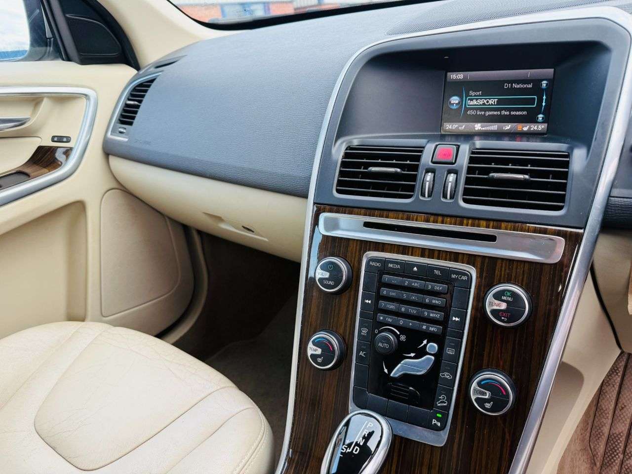 2014 VOLVO XC60 2014 VOLVO XC60