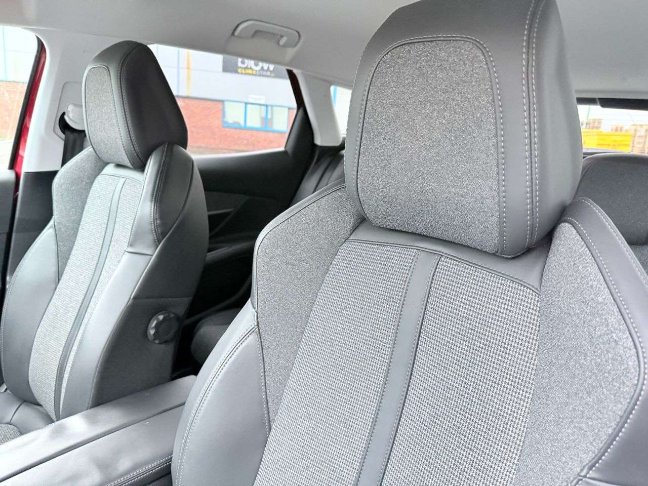 2018 PEUGEOT 3008 2018 PEUGEOT 3008