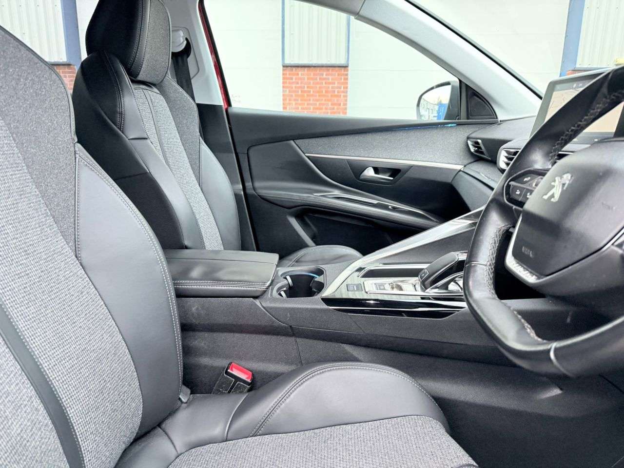 2018 PEUGEOT 3008 2018 PEUGEOT 3008