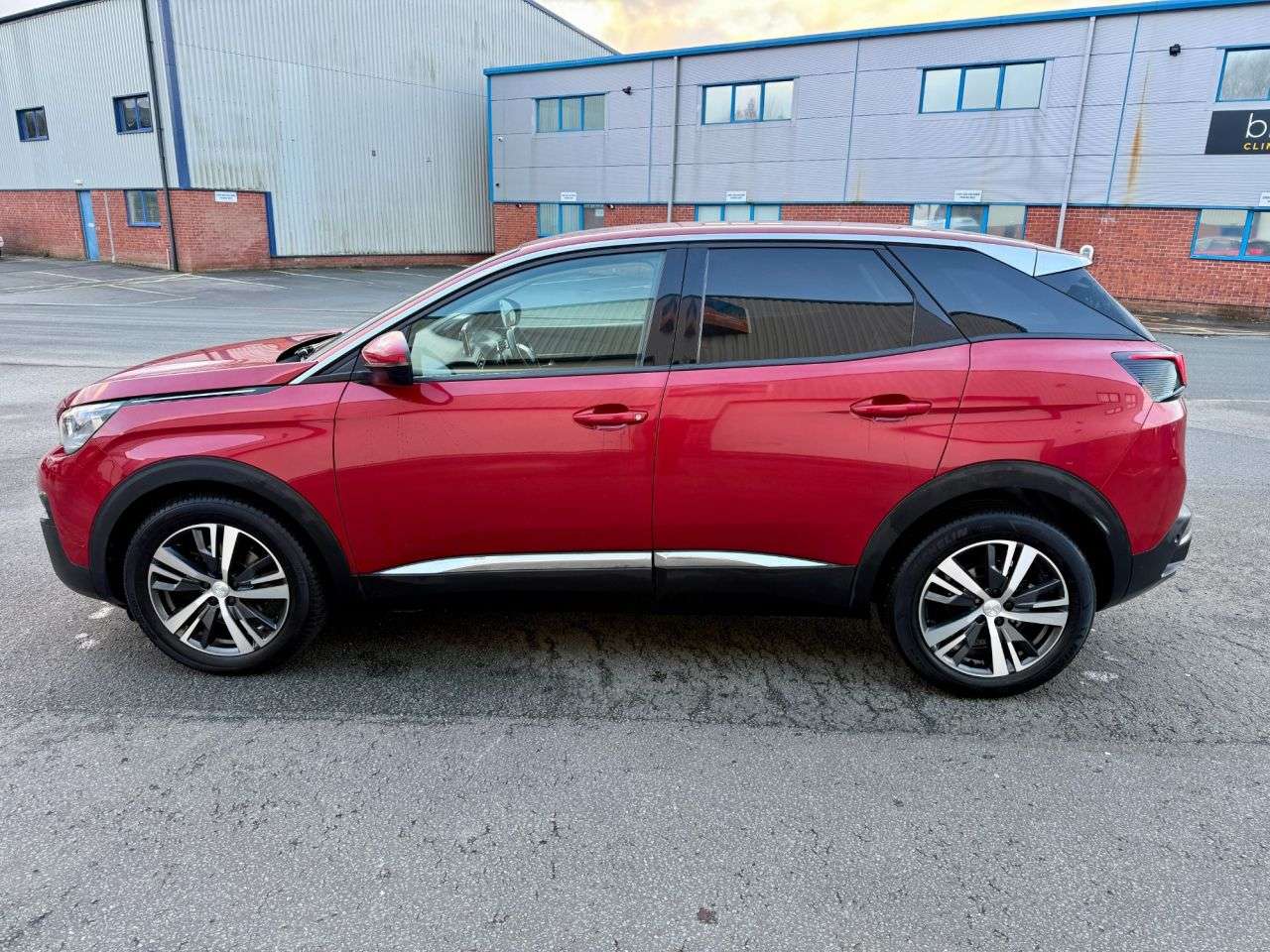 2018 PEUGEOT 3008 2018 PEUGEOT 3008