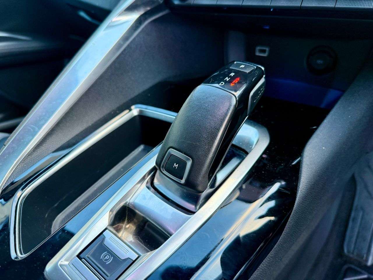 2018 PEUGEOT 3008 2018 PEUGEOT 3008