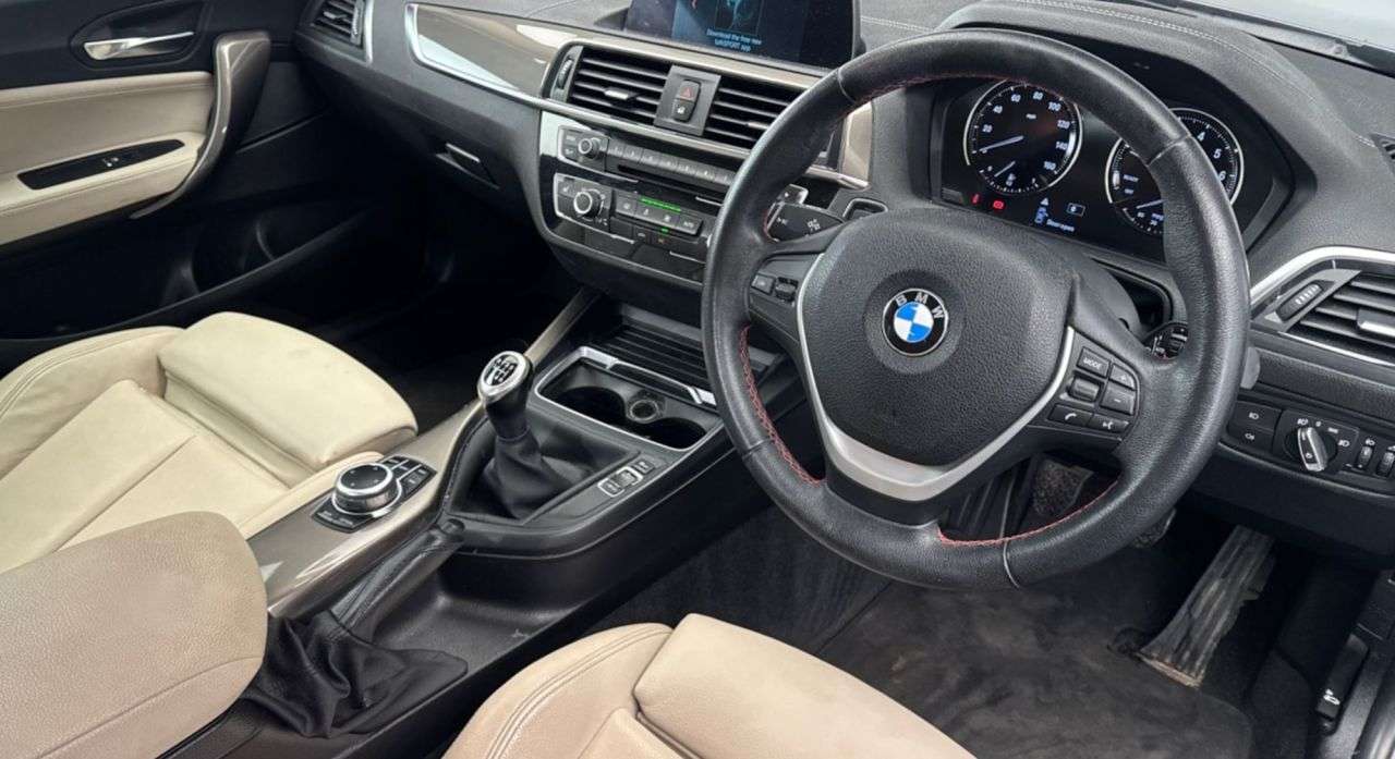 A 2018 BMW 2 SERIES 1.5 218i Sport Coupe 2dr Petrol Manual Euro 6 (s/s) (136 ps) SATELLITE NAVI A 2018 BMW 2 SERIES 1.5 218i Sport Coupe 2dr Petrol Manual Euro 6 (s/s) (136 ps) SATELLITE NAVI