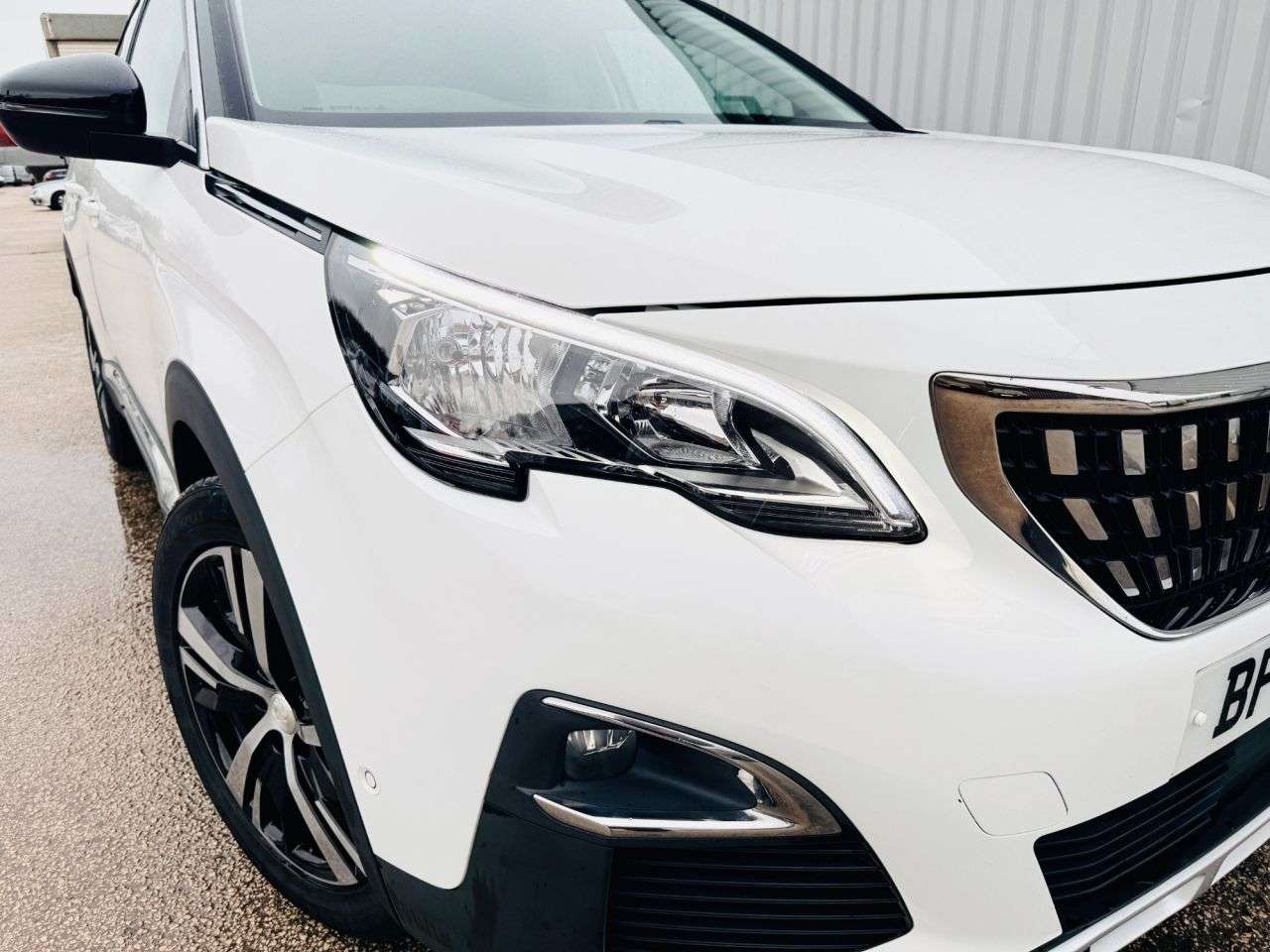 2019 PEUGEOT 3008 2019 PEUGEOT 3008