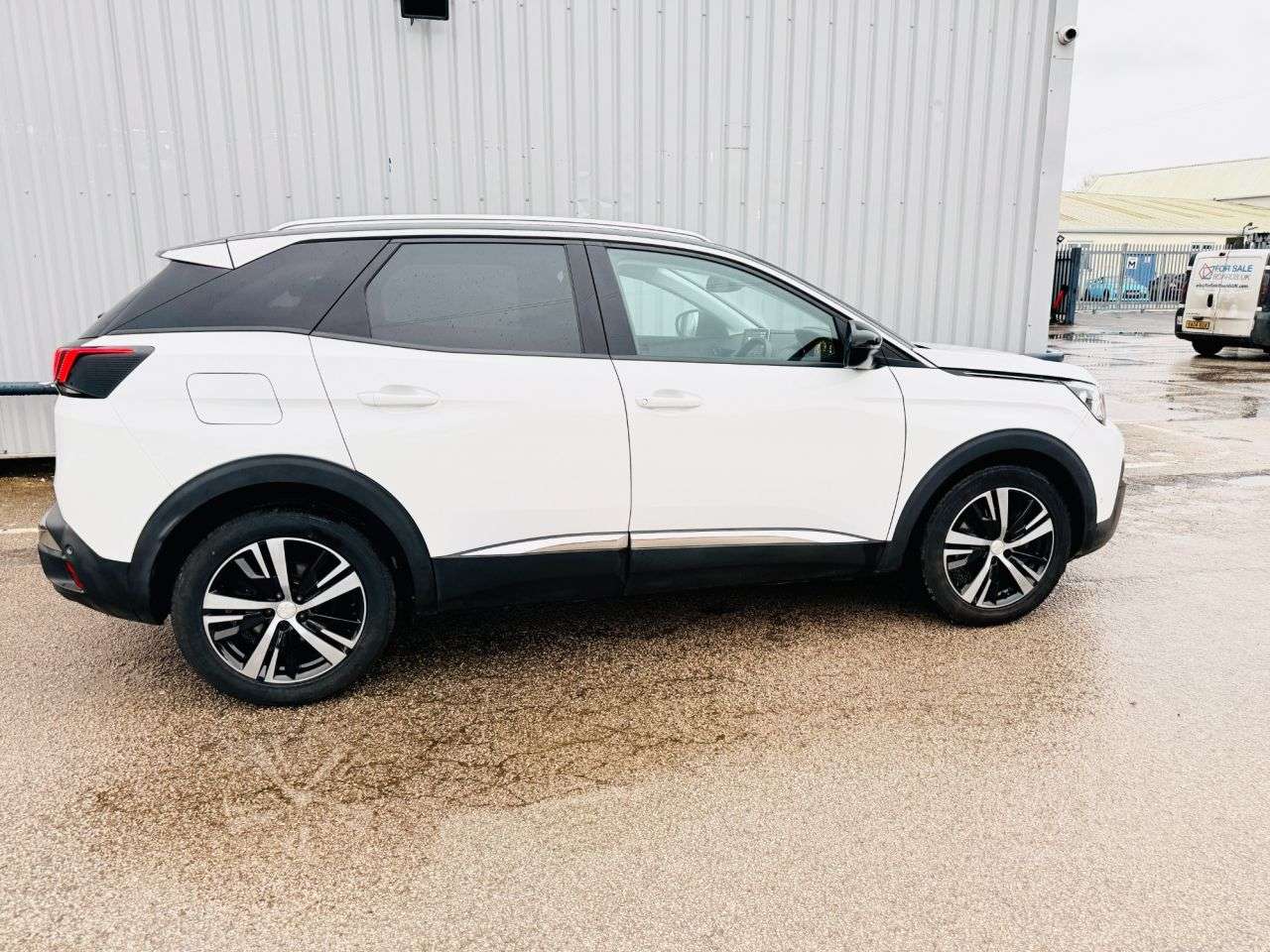 2019 PEUGEOT 3008 2019 PEUGEOT 3008