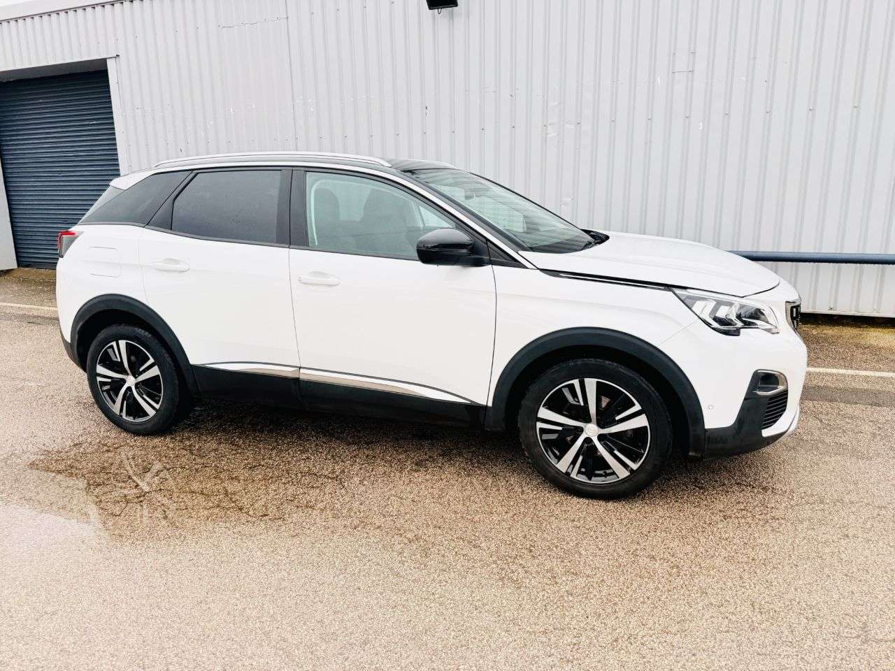 2019 PEUGEOT 3008 2019 PEUGEOT 3008