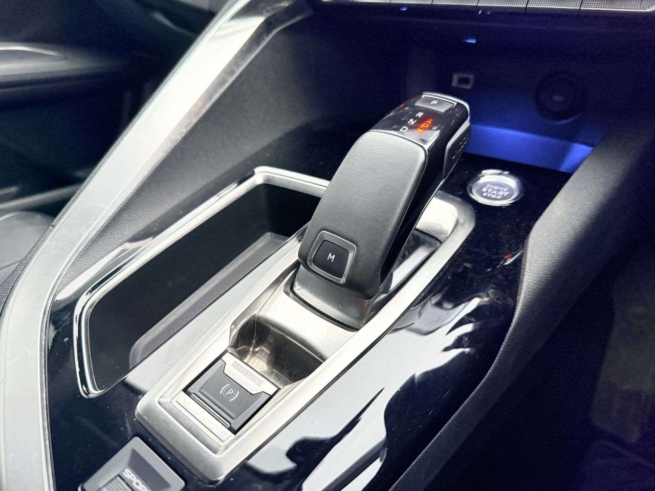 2019 PEUGEOT 3008 2019 PEUGEOT 3008