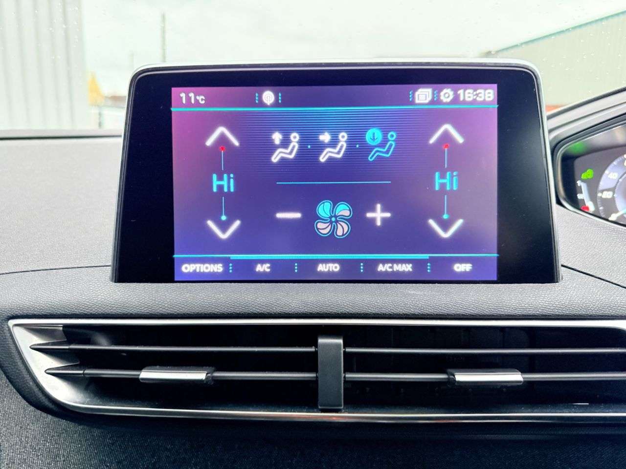 2019 PEUGEOT 3008 2019 PEUGEOT 3008