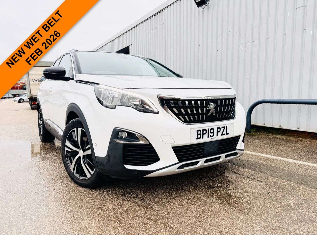 A 2019 PEUGEOT 3008 1.2 PureTech GPF Allure SUV 5dr Petrol EAT Euro 6 (s/s) (130 ps) FULL SERVI A 2019 PEUGEOT 3008 1.2 PureTech GPF Allure SUV 5dr Petrol EAT Euro 6 (s/s) (130 ps) FULL SERVI