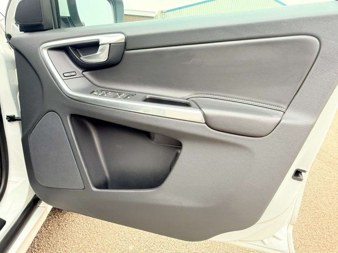 2016 VOLVO XC60 2016 VOLVO XC60