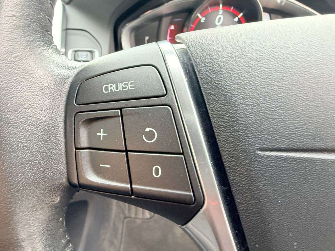 2016 VOLVO XC60 2016 VOLVO XC60